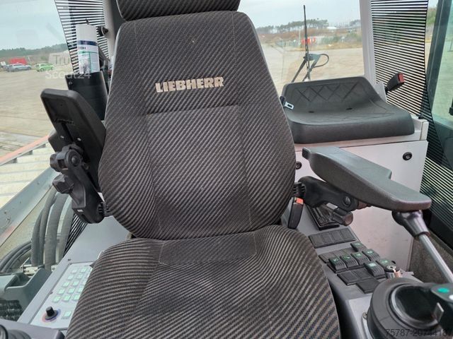 Containerstapler Liebeherr LRS V 645 Reachstacker/ Contlader