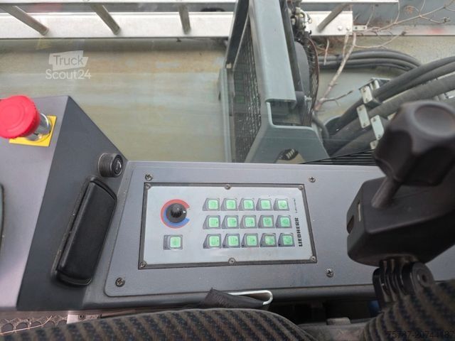 Containerstapler Liebeherr LRS V 645 Reachstacker/ Contlader