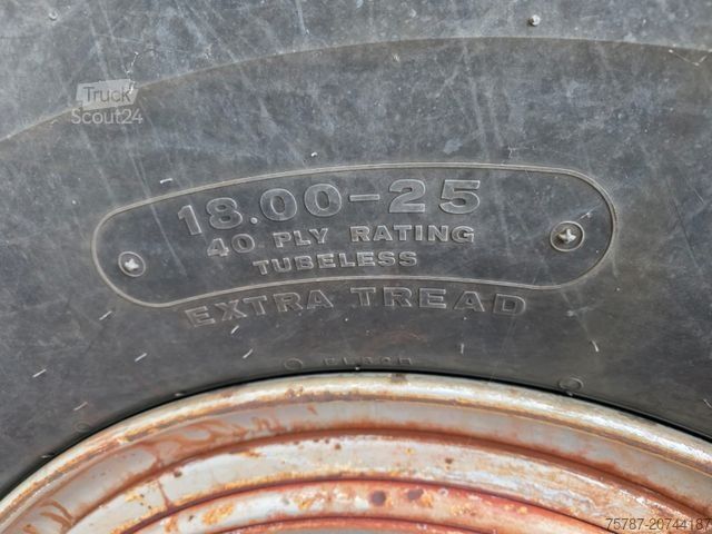 Containerstapler Liebeherr LRS V 645 Reachstacker/ Contlader