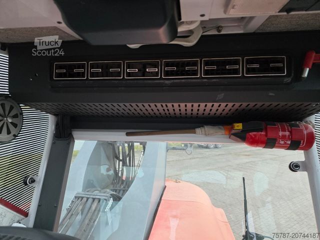 Containerstapler Liebeherr LRS V 645 Reachstacker/ Contlader