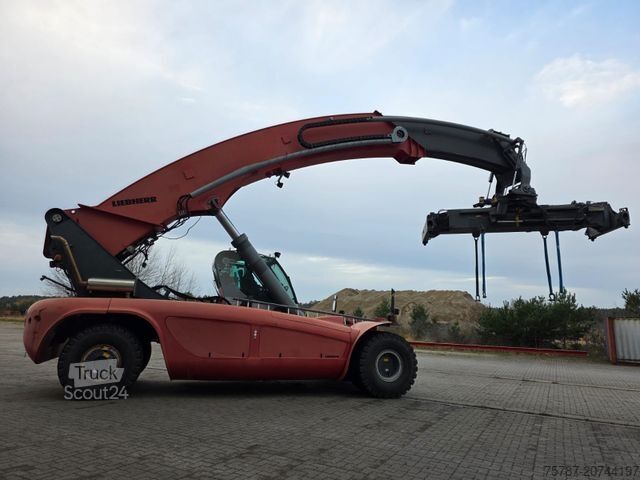 Οι υπολοιποι LIEBHERR LRS V645 Reachstacker/ Containerlader