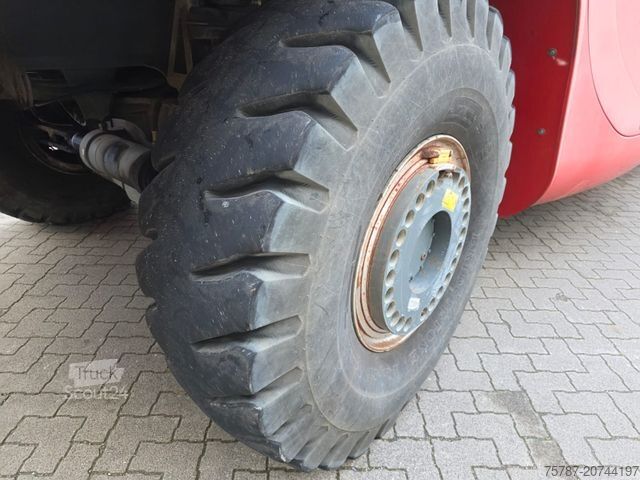 Οι υπολοιποι LIEBHERR LRS V645 Reachstacker/ Containerlader