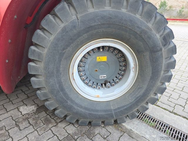 Οι υπολοιποι LIEBHERR LRS V645 Reachstacker/ Containerlader