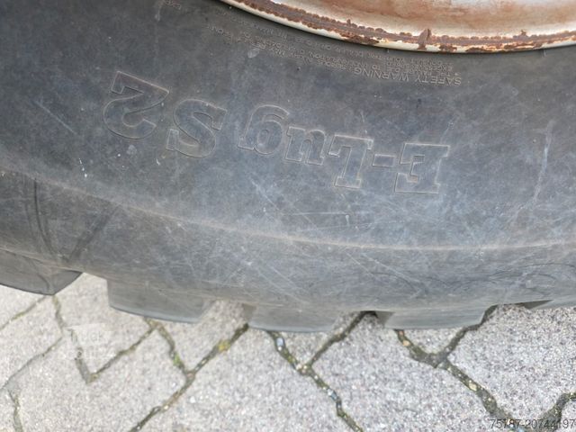 Οι υπολοιποι LIEBHERR LRS V645 Reachstacker/ Containerlader