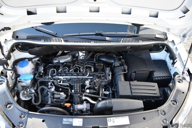 Kassevogn VOLKSWAGEN Caddy 1.6 D AHK 5-Sitze Automatik