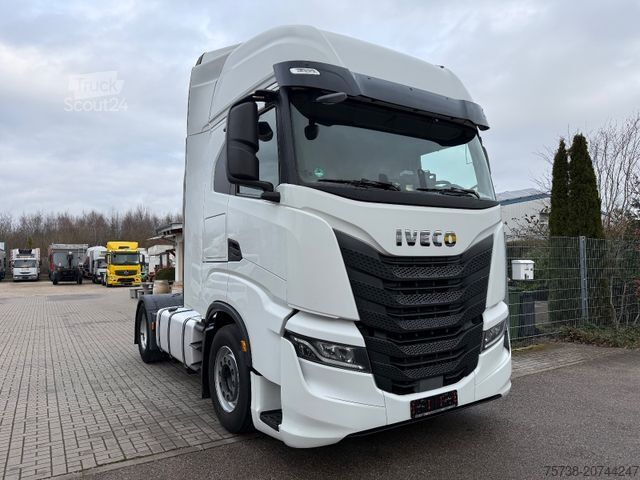 Standard trækkerunit IVECO S-Wax 480/Intarder/Hydraulik/Navi/Spoiler/EURO6D