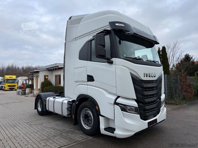Standard trækkerunit IVECO S-Wax 480/Intarder/Hydraulik/Navi/Spoiler/EURO6D