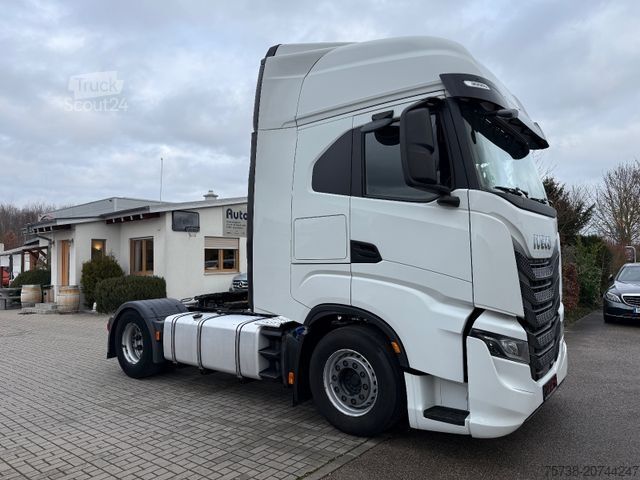 Standard trækkerunit IVECO S-Wax 480/Intarder/Hydraulik/Navi/Spoiler/EURO6D