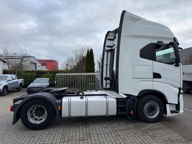 Standard trækkerunit IVECO S-Wax 480/Intarder/Hydraulik/Navi/Spoiler/EURO6D