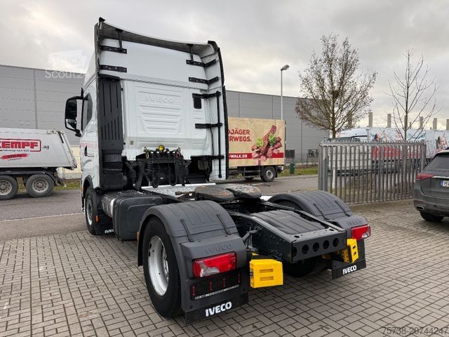 Standard trækkerunit IVECO S-Wax 480/Intarder/Hydraulik/Navi/Spoiler/EURO6D