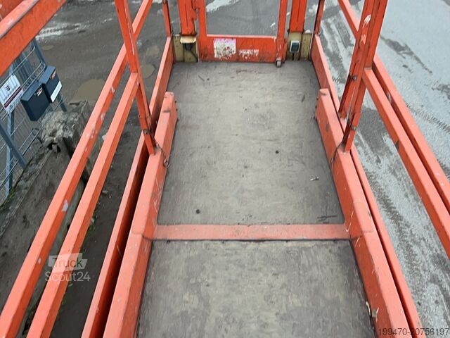 Saxlyftsbord Holland-Lift N195-12EL Combistar (19.5 m)