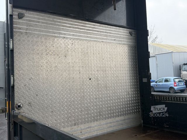 Flaklastbil med kapell MERCEDES-BENZ Atego 1530 Pritsche/Plane, Palfinger Lbw, Edscha