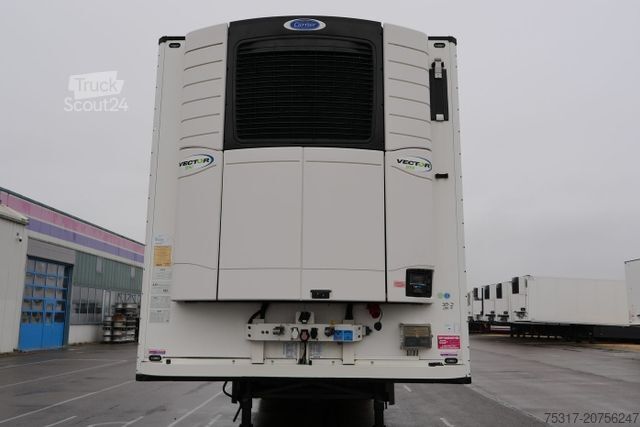 Kylsläpvagn SCHMITZ CARGOBULL SKO 24/CARRIER 1550/DOPPELSTOCK/BLUMEN 258tsd km