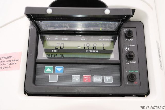 Kylsläpvagn SCHMITZ CARGOBULL SKO 24/CARRIER 1550/DOPPELSTOCK/BLUMEN 258tsd km