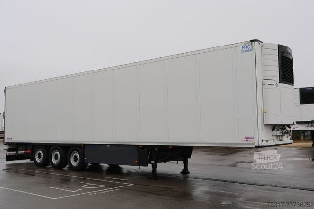Kylsläpvagn SCHMITZ CARGOBULL SKO 24/CARRIER 1550/DOPPELSTOCK/BLUMEN 258tsd km