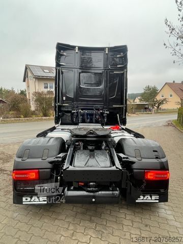 Standard dragbil DAF XG 530 FT 4x2 BL Retarder Schubbodenhyd. CornerV