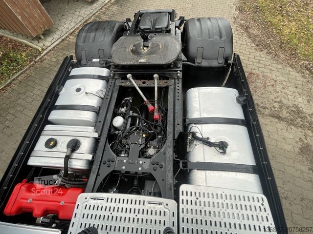 Standard dragbil DAF XG 530 FT 4x2 BL Retarder Schubbodenhyd. CornerV