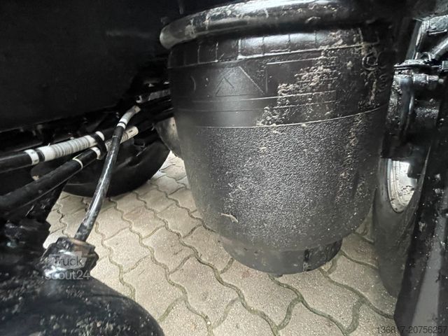 Standard dragbil DAF XG 530 FT 4x2 BL Retarder Schubbodenhyd. CornerV