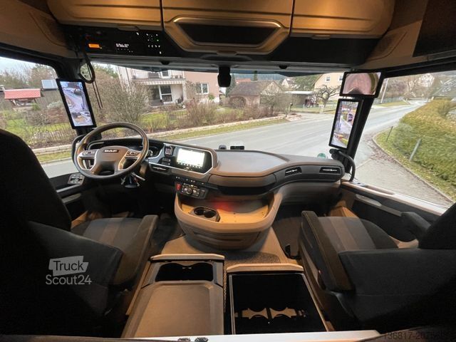 Standard dragbil DAF XG 530 FT 4x2 BL Retarder Schubbodenhyd. CornerV