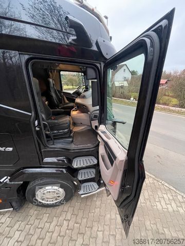 Standard dragbil DAF XG 530 FT 4x2 BL Retarder Schubbodenhyd. CornerV