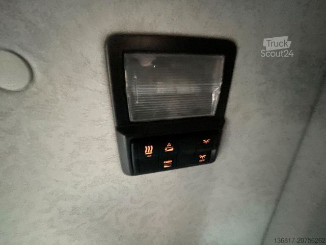 Tippbil MERCEDES-BENZ Arocs 3251 8x4 BB Meiller Bordmatik neu bereift