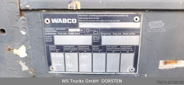 Polpriklopnik za prevoz živine MENKE-JANZEN 2 Stock Viehauflieger | Spindel