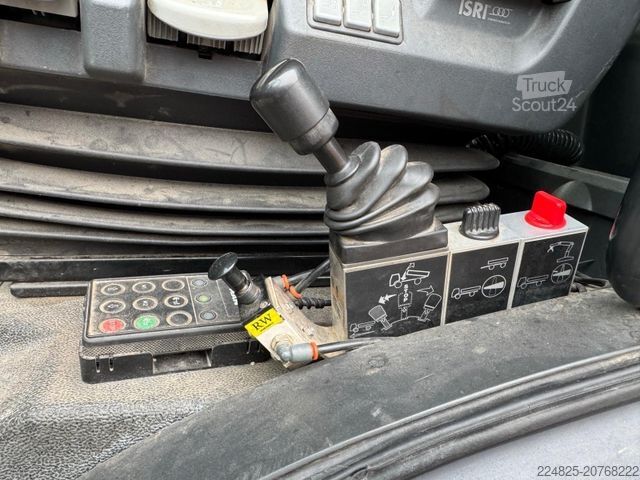 Furgone ribaltabile a tre lati MAN TGS 26.360 Dreiseitenkipper + Hiab X-HIDUO 188