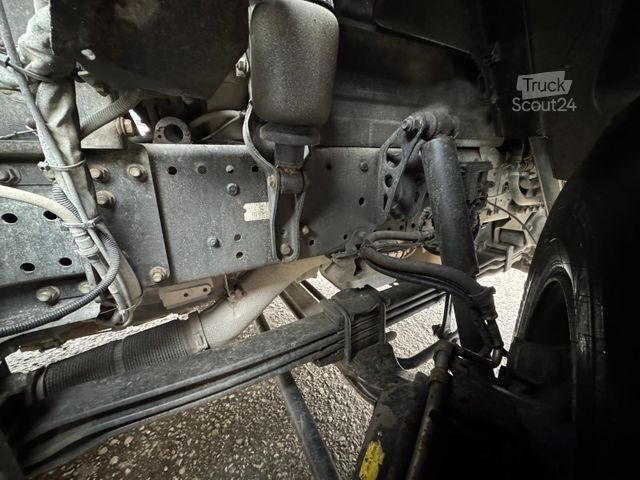 Furgone ribaltabile a tre lati MAN TGS 26.360 Dreiseitenkipper + Hiab X-HIDUO 188