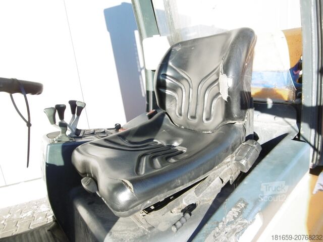 Frontstapler JUNGHEINRICH TFG 30 BK