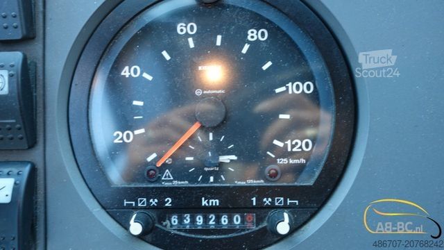 Autobus granturismo BERKHOF Axial SB4000 - 51 Sitze Analoge Tacho