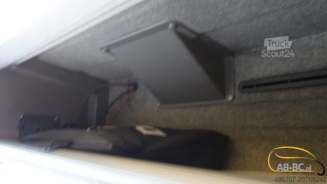 Autobus granturismo BERKHOF Axial SB4000 - 51 Sitze Analoge Tacho