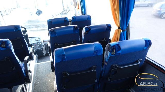 Autobus granturismo BERKHOF Axial SB4000 - 51 Sitze Analoge Tacho