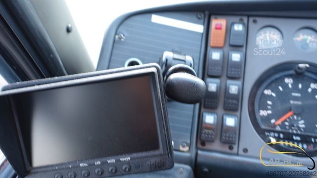 Autobus granturismo BERKHOF Axial SB4000 - 51 Sitze Analoge Tacho