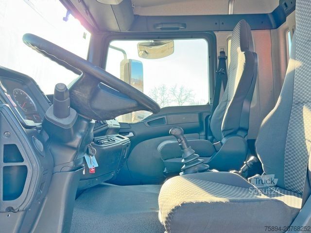 Gru montata su autocarro MAN TGA 33.480* Sattelzugmaschine * PK 33002-EH