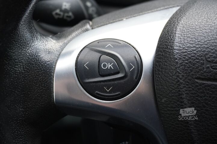 Bestelwagen Ford Transit 2.0 TDCI L3H2 130PK EURO 6 - Airco - Tr...