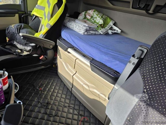 Standaard trekker MAN 18.470 TGX XXL, Kompressor+2 Kreishydraulik,Reta