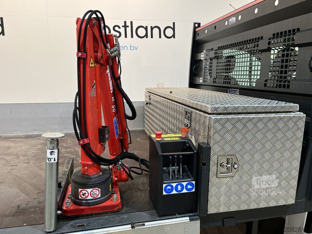 Emelvényes teherautó daruval Ford Transit 350 2.0 TDCI L2H1 Trend MHEV 130 PK Ope...