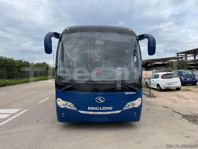 Távolsági busz King Long XMQ6800