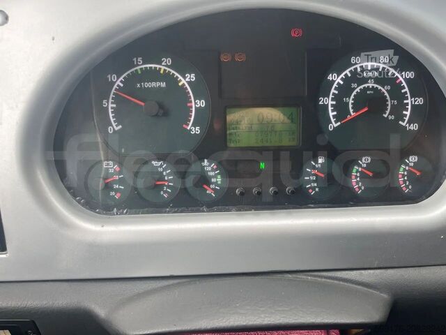 Távolsági busz King Long XMQ6800