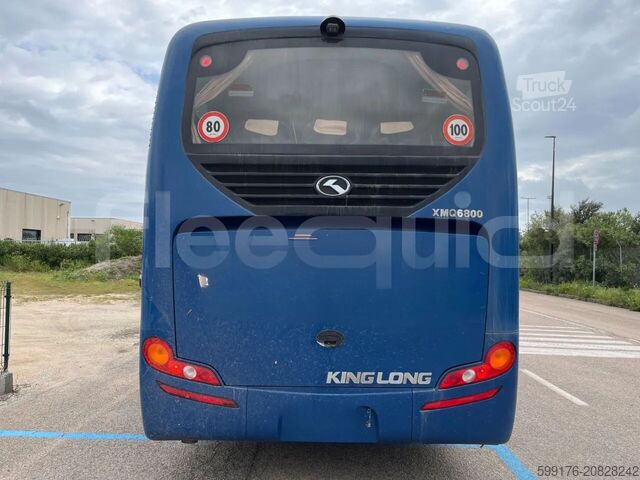Távolsági busz King Long XMQ6800