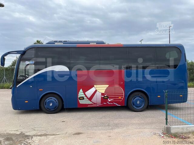 Távolsági busz King Long XMQ6800