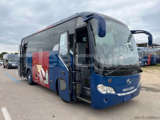 Távolsági busz King Long XMQ6800