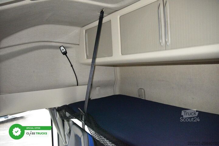 стандартен влекач VOLVO FH 460 Globetrotter XL Varios i-Save