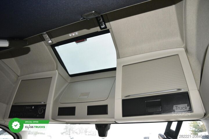 τυπική μονάδα τράκτορα VOLVO FH 460 Globetrotter XL Varios i-Save