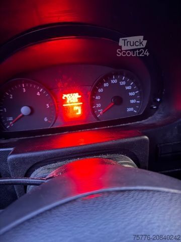 Minibús VOLKSWAGEN Crafter 35 Hoch+lang L3H2  Rollstuhlrampe LIFT