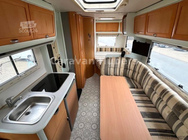 Integraal camper HYMER/ERIBA BC 574 - Fest/Hubbett - Solar - Klima - AHK -