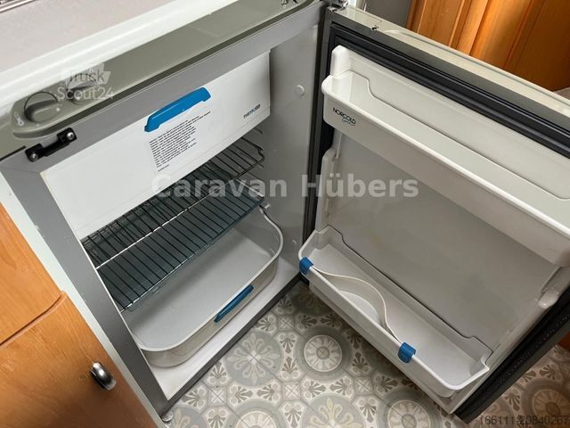 Integraal camper HYMER/ERIBA BC 574 - Fest/Hubbett - Solar - Klima - AHK -