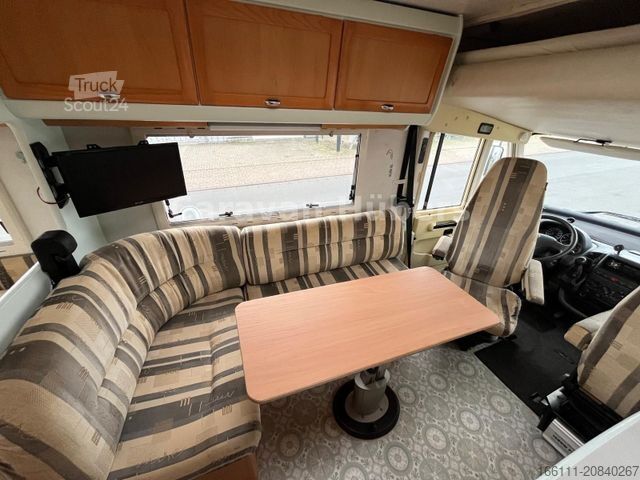 Integraal camper HYMER/ERIBA BC 574 - Fest/Hubbett - Solar - Klima - AHK -