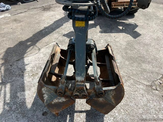 Pyöräalustainen kaivinkone AHLMANN HANSA 531 H 4x4