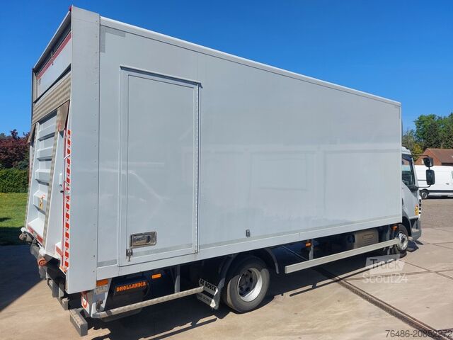 Vrachtwagen met bakwagen DAF LF 45